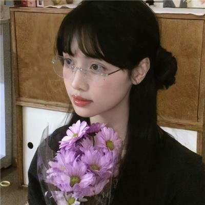 校园娇娃电影版封面